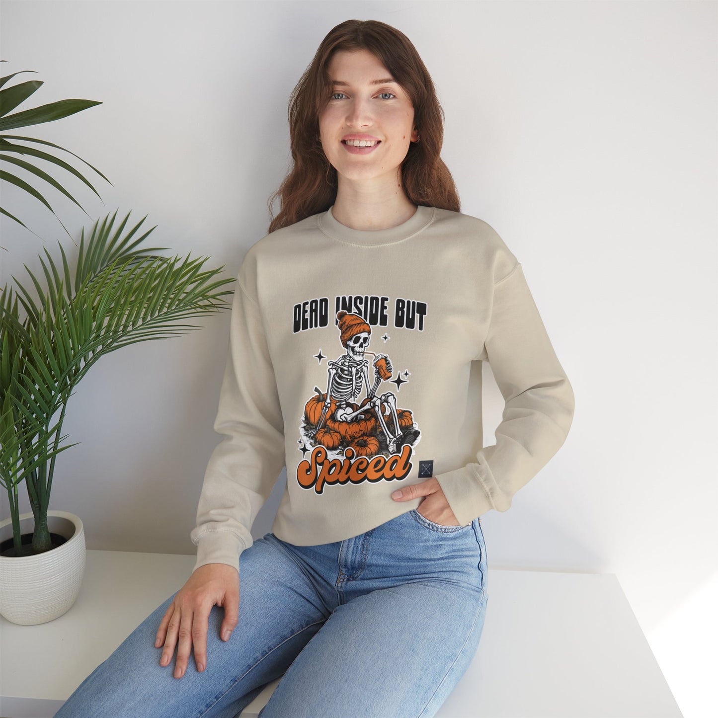 Dead Inside But Spiced - Unisex Heavy Blend™ Crewneck Sweatshirt