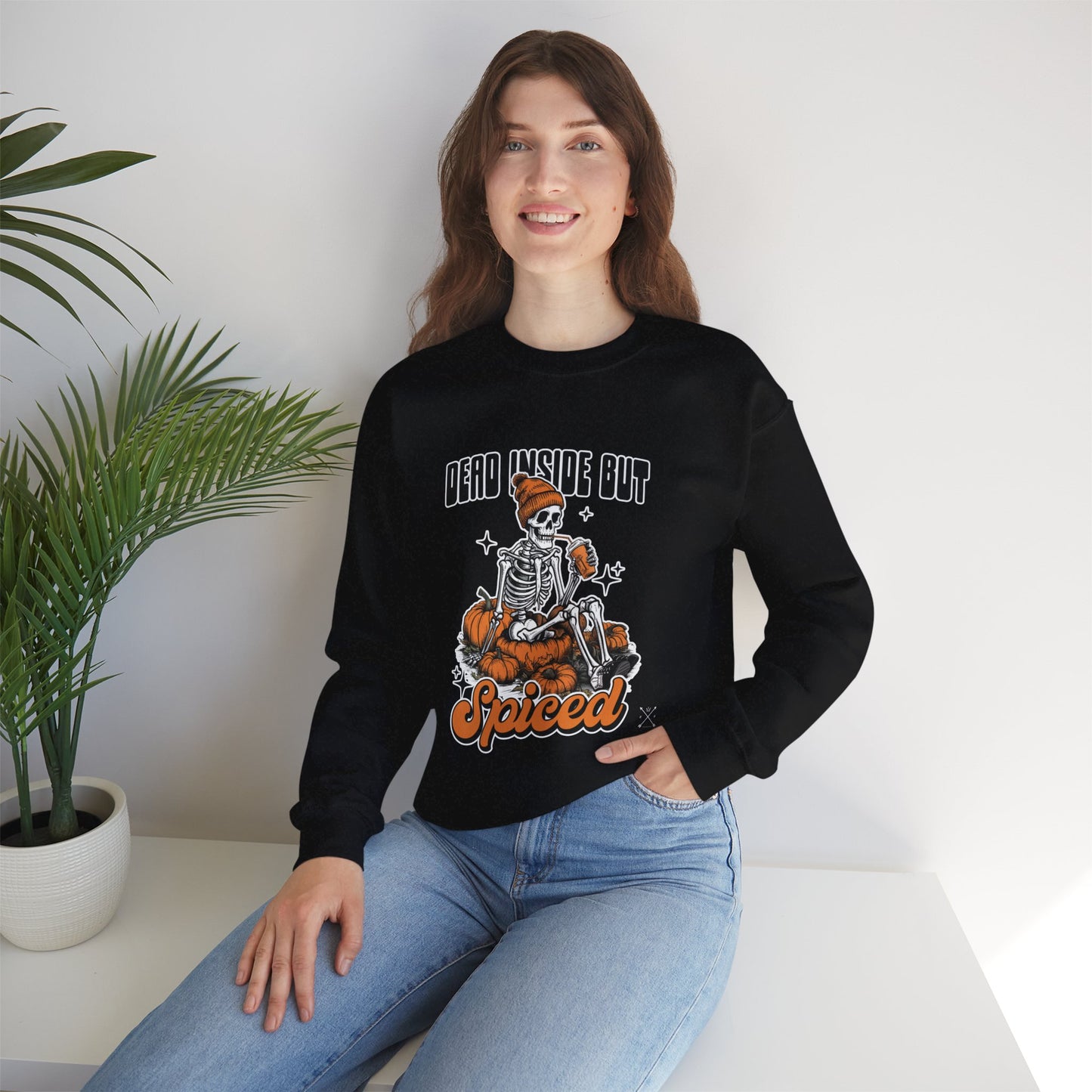 Dead Inside But Spiced - Unisex Heavy Blend™ Crewneck Sweatshirt